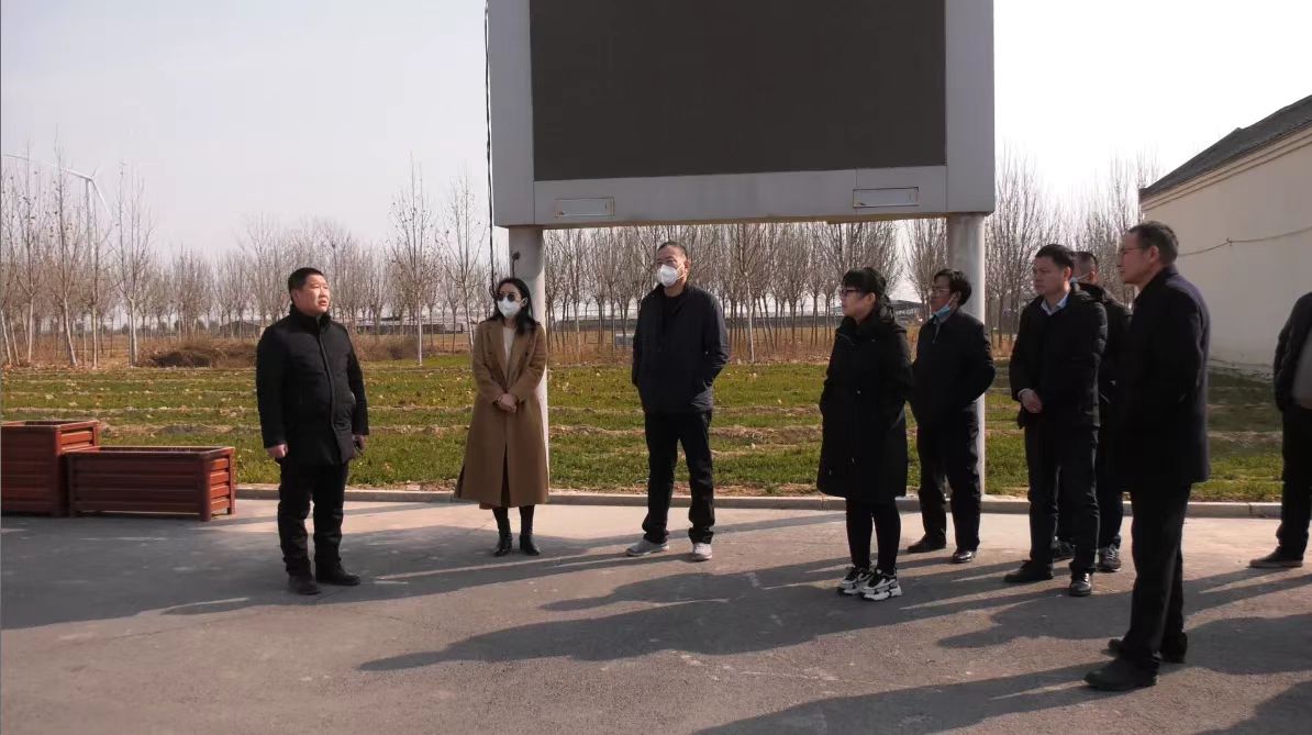 外出学习拓思路 对标先进促发展 ——县领导带领考察团赴长垣参观学习